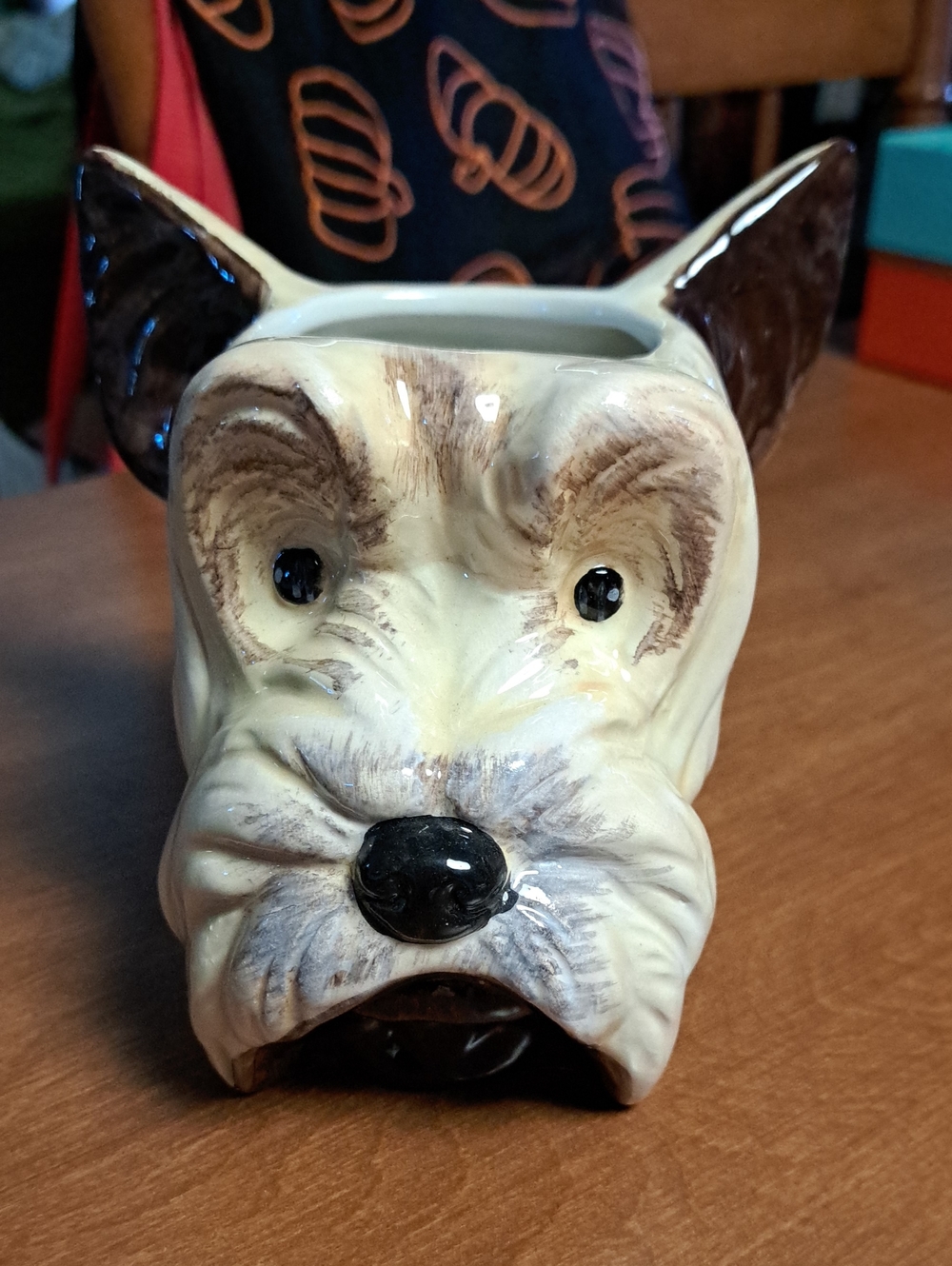 The Spring Shop Cream and Brown Dog Face Ceramic Planter